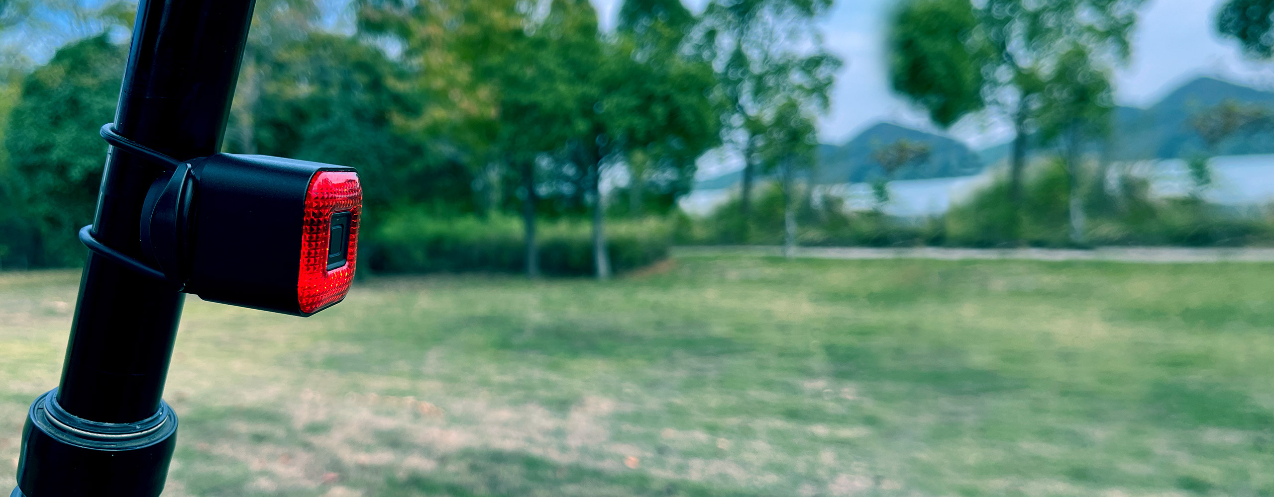 铝合金外壳，高效散热